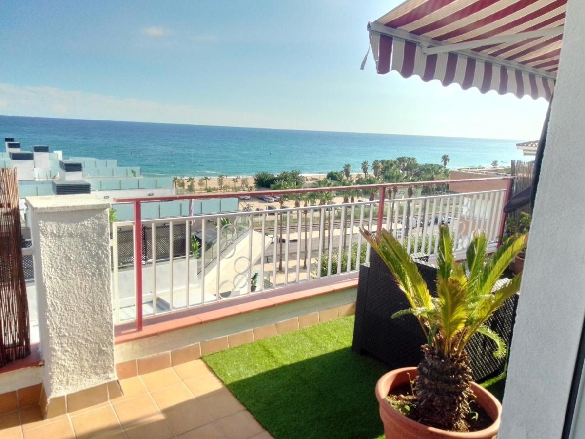 Апартаменты Terraza Al Mar Пинеда-де-Мар Экстерьер фото