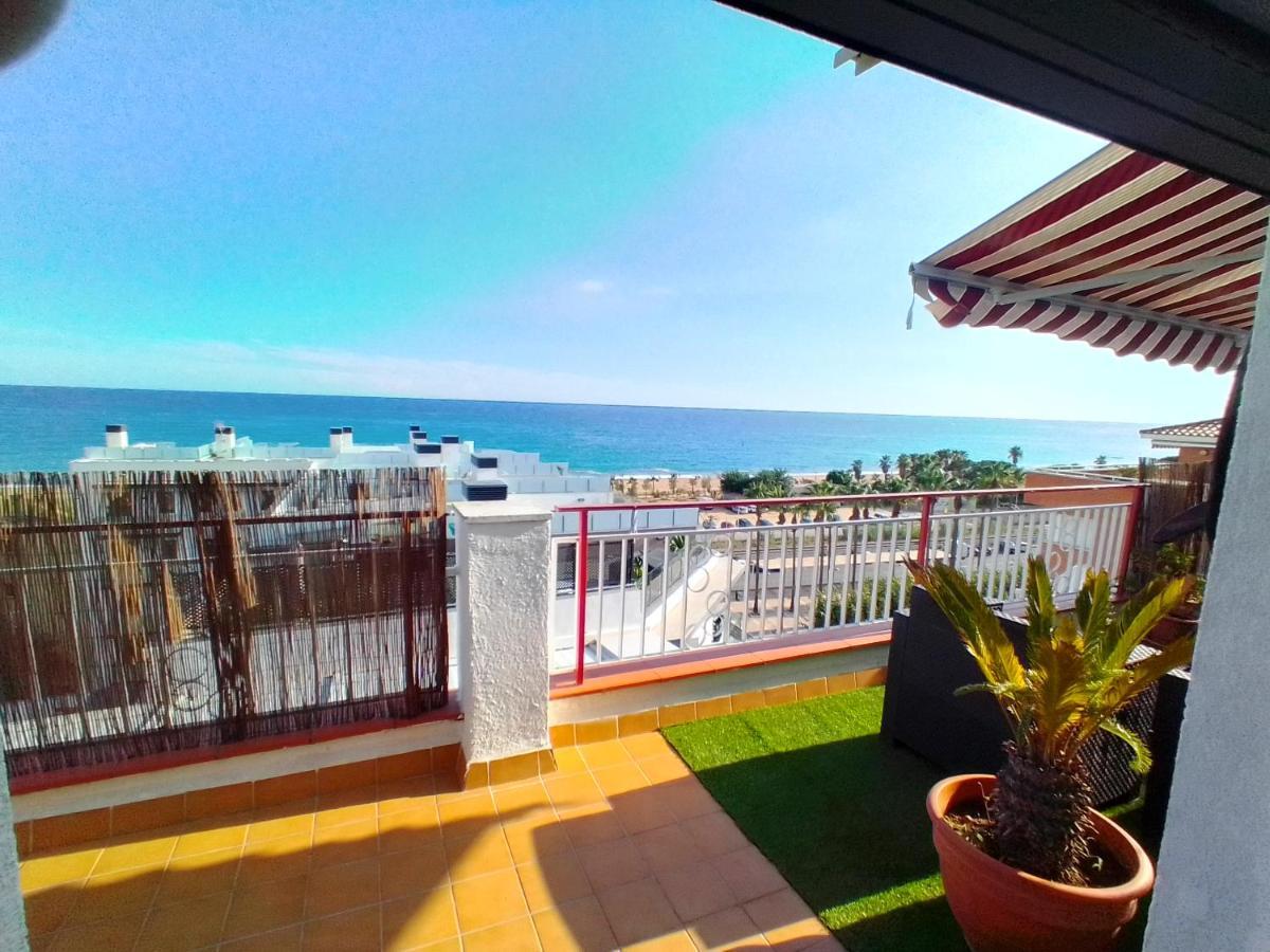 Апартаменты Terraza Al Mar Пинеда-де-Мар Экстерьер фото